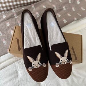 Brown Rabbit Embroidered Flats